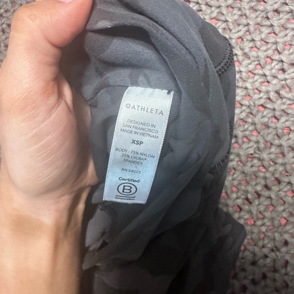 Athleta Black and Gray Camo Jogger Pant Performance Fit - Picture 3 of 3